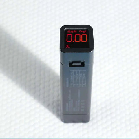 Jumbo Dry Cotton Tissue Roll - Bulk Hospitality