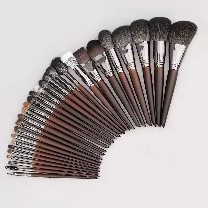 OEM Luxury Natural Goat Hair Makeup Brush Set | Wood Handle | Little Cotton Little Cotton | Disposable Cotton Products Manufacturer & Wholesale
